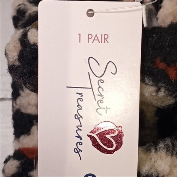 Secret Treasures Women's Cheetah Print Sandals || Size 6, 9, 11 - Picture 4 of 6